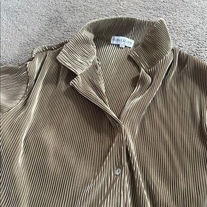 Waverles ribbed Button-Up Shirt and Pants Set pajamas XL. Perfect condition.